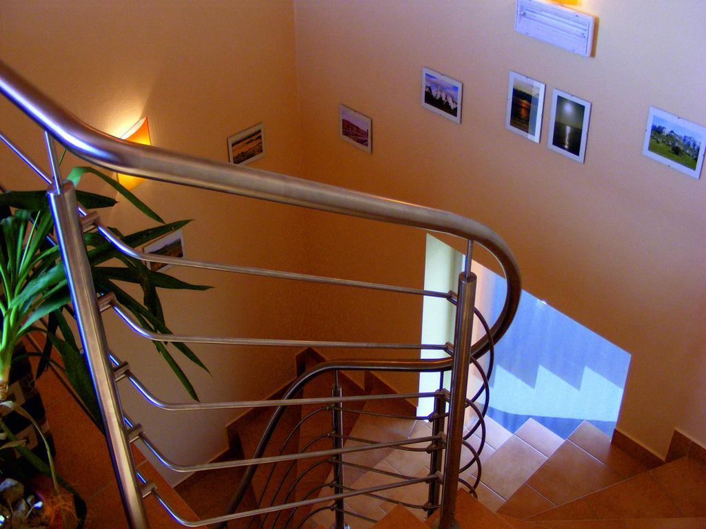 Penzion U Mikulincu Mikulov Exterior foto